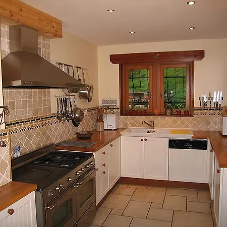 Chalet Maison Jaune *